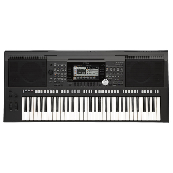Синтезатор Yamaha Синтезатор YamahaСинтезатор<br>Флагманская модель синтезатора с автоаккомпанементом на 450 стилей, встроенными динамиками, полувзвешенной клавиатурой с 61 клавишей и пятью степенями скорости нажатия, микрофонным входом, программируемыми контроллерами и USB-входом для flash-накопителя.<br>